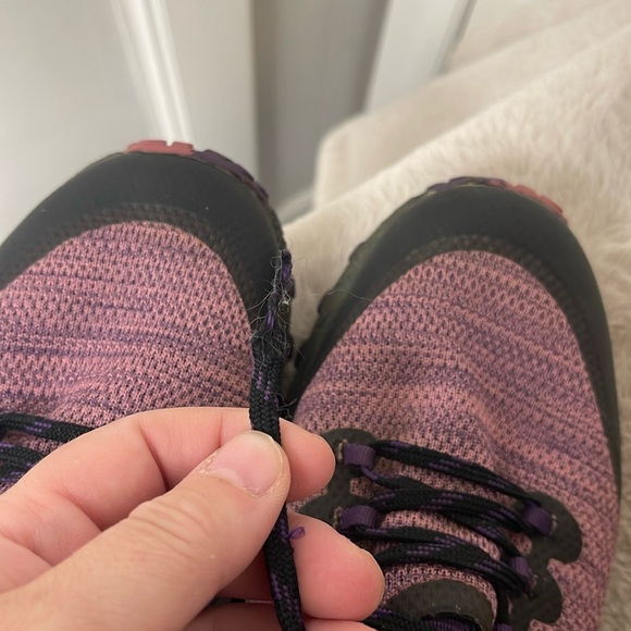 Merrell hiking shoes - Picture 14 of 16